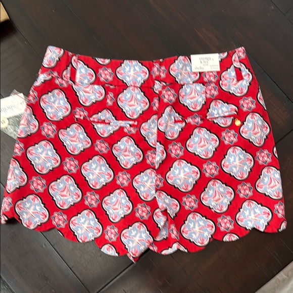 Crown & Ivy Red Scallop Shelby shorts Shorts 6 Petite NWT - Picture 5 of 5